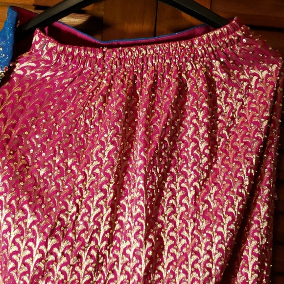 Karisma Indian suit dress - Picture 4 of 7